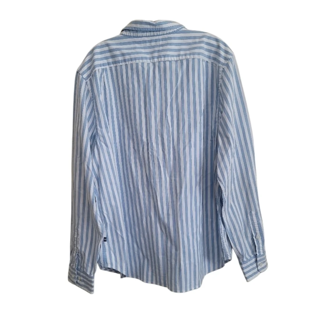 Nautica Men Classic Fit Blue and Striped Men's Longsleeve Shirt Size Xlarge